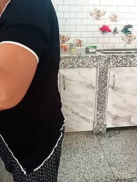 Saroj-Shah online show from 10.18.25