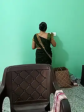 Saroj-Shah online show from 10.21.25