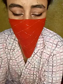 Lalou online show from 12.04.24