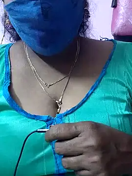 mallu-sumi online show from 11.02.25