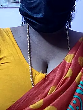 mallu-sumi online show from 03.18.26