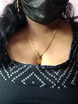 mallu-sumi online show from 04.09.26