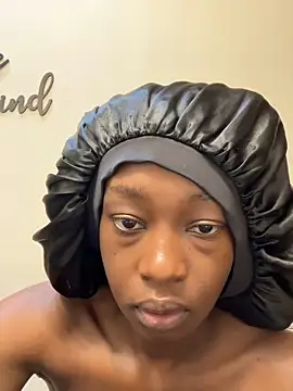 Snapshot of spicysugar74 chatting on 12.02.24 spicysugar74 online show from 12.02.24