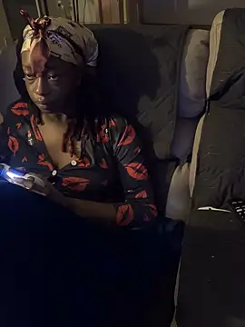 Snapshot of spicysugar74 chatting on 01.21.25 spicysugar74 online show from 01.21.25