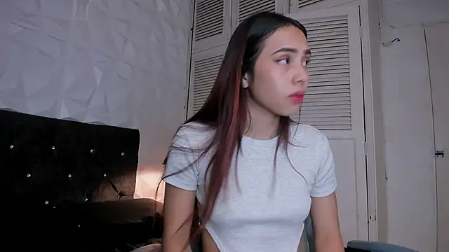 Snapshot of Emma_dl2 chatting on 03.03.25 Emma dl2 online show from 03.03.25