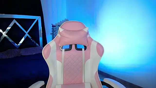 merlin-18 online show from 10.31.25