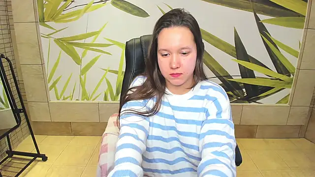 Mira Karter online show from 12.08.24