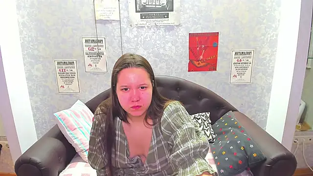 Mira Karter online show from 01.28.25