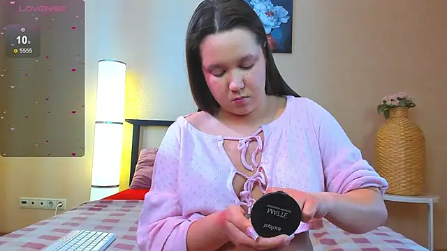 Mira Karter online show from 03.12.25