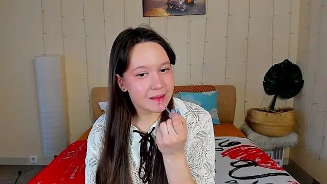 Mira Karter online show from 04.15.26