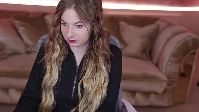 Inessa Song online show from 03.19.25