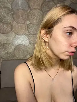 Kitty Katrine online show from 10.29.25