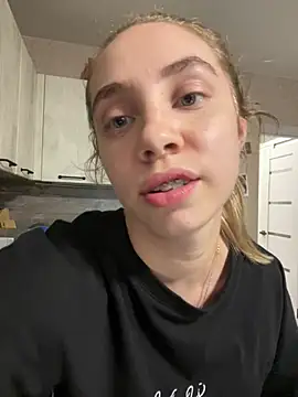 Kitty Katrine online show from 06.24.26