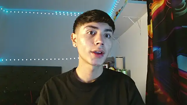 Snapshot of Im_juanda chatting on 12.01.24 Im juanda online show from 12.01.24