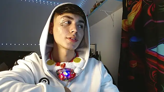 Snapshot of Im_juanda chatting on 12.12.24 Im juanda online show from 12.12.24