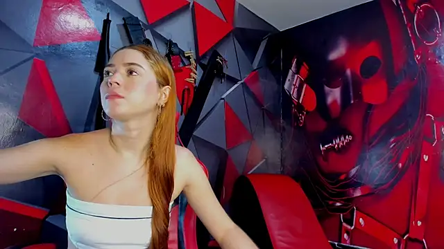 Hana and Zeta online show from 12.17.25