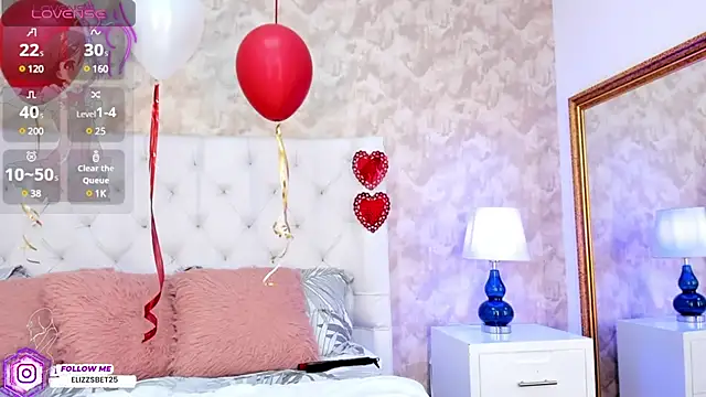 Eliza Thaylor   online show from 02.21.25