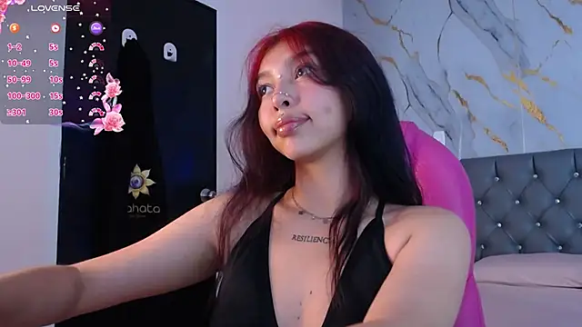 pettit courtny online show from 02.06.25