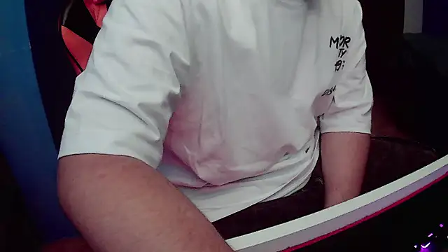 Snapshot of pisceslost chatting on 11.23.25 pisceslost online show from 11.23.25