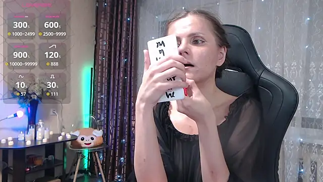 JessieOMays online show from 04.11.26