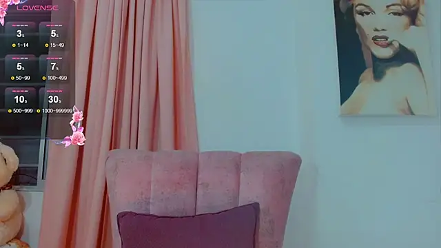 Snapshot of bimbocurvysex chatting on 02.21.26 bimbocurvysex online show from 02.21.26