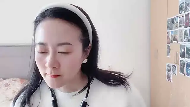 fanfan-FF online show from 12.24.24