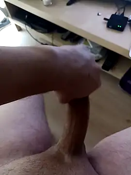 Snapshot of lufyd88 chatting on 11.28.25 lufyd88 online show from 11.28.25