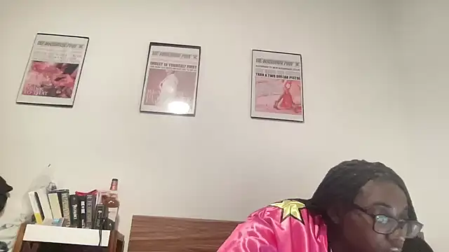 Snapshot of AveryJ99 chatting on 12.03.24 AveryJ99 online show from 12.03.24