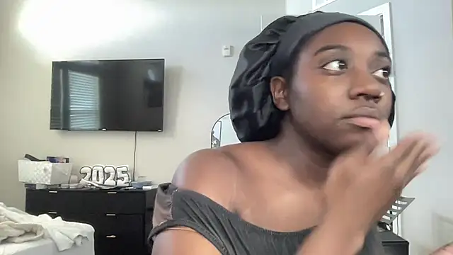 Snapshot of AveryJ99 chatting on 04.12.26 AveryJ99 online show from 04.12.26