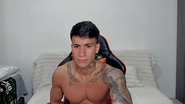 pettergrey1 online show from 01.13.26