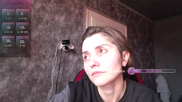 womanstrong78 online show from 10.24.25