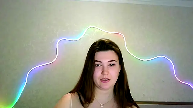 Snapshot of SeductiveTati chatting on 11.26.25 SeductiveTati online show from 11.26.25