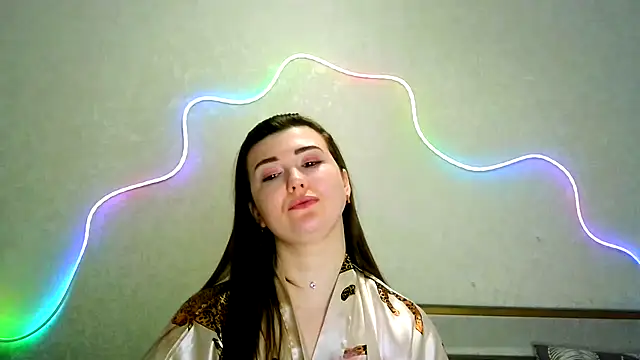 Snapshot of SeductiveTati chatting on 12.04.25 SeductiveTati online show from 12.04.25