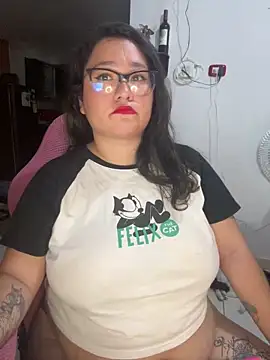 CinnamonCookiez online show from 12.26.24