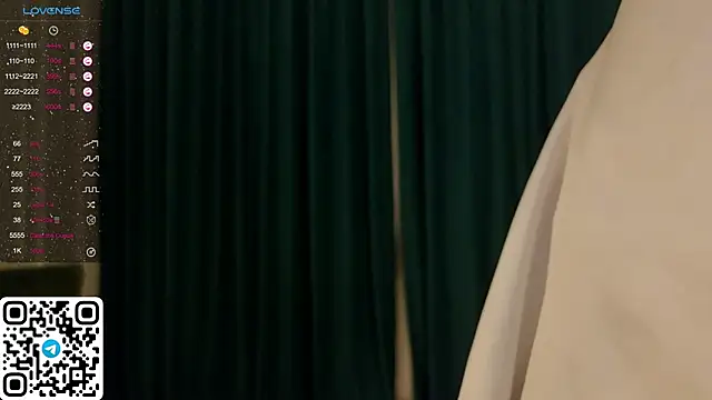 ElswythDecoursey online show from 12.28.24