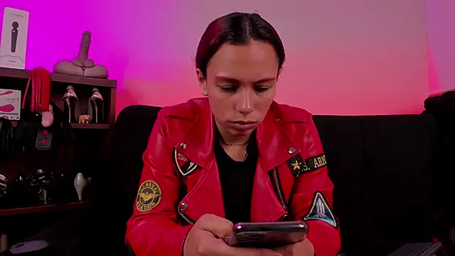 Snapshot of lilith-deveraux chatting on 02.27.25 lilith-deveraux online show from 02.27.25