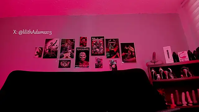 lilith-deveraux online show from 10.27.25