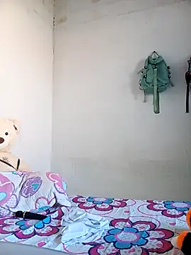 Karii-R online show from 10.07.25