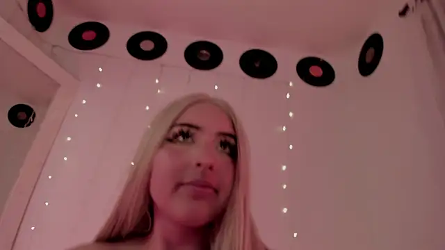  dahian14  online show from 10.20.25