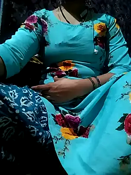 gunjan22 online show from 12.08.24