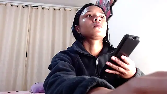 Samary thomas online show from 02.26.25