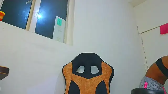 Snapshot of Samary_thomas chatting on 02.20.26 Samary thomas online show from 02.20.26