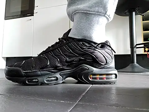 MASTERBULLY online show from 10.13.25