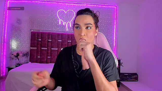 KylieVictoria online show from 02.22.25