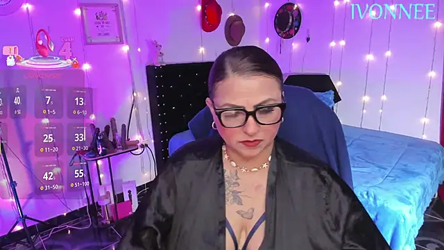 Ivonnee   online show from 02.09.26