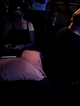 alienbunny online show from 02.19.25