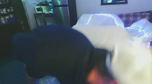 Snapshot of Cooperstone chatting on 12.10.24 Cooperstone online show from 12.10.24