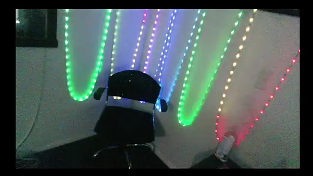 Snapshot of Cooperstone chatting on 12.20.24 Cooperstone online show from 12.20.24