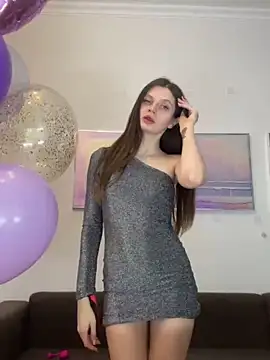 Effi 18 online show from 01.25.25