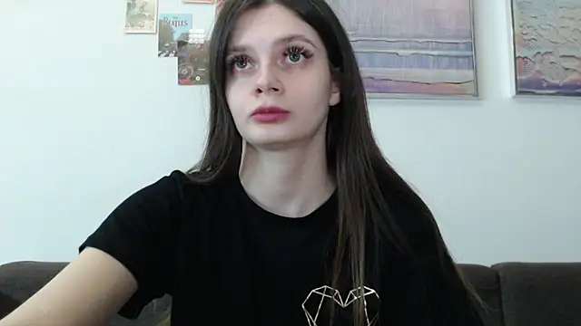Effi 18 online show from 03.04.25
